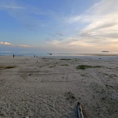 Pd Paradise Lagoon North B-L5-2 Port Dickson Bagian luar foto